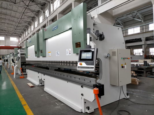 kupować 4000 m długości CNC Tandem Press Brake Machine Tool Single V Bottom Die Bend 5mm Sheet online manufacture