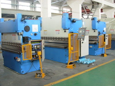 kupować 7000KG Pojemność ładunkowa 5000*2500*3000mm Przeskoczenie metalowe z układem sterowania PLC do precyzyjnego gięcia online manufacture