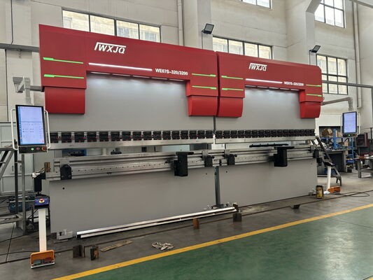 kupować Tandem Press Brake z głębokością gardła od 200 mm do 1600 mm, maksymalna prędkość 70 M/min do 180 M/min i zakresem od 500 do 1000 mm online manufacture