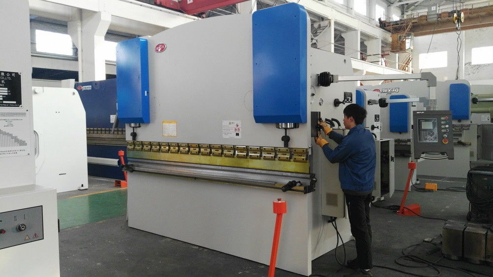 Efektywne wydajność płytki metalowej hamulca 1250 mm szerokość