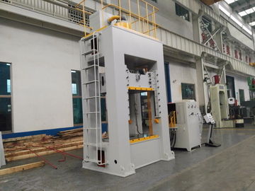 200T Typ suwnicy hydraulicznej Prasa mechaniczna Maszyna Blacha Stretch Obróbka 11 KW Silnik